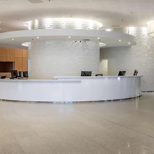 Hilton Helsinki Airport Vanda